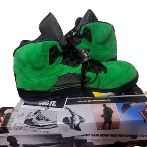 Size 11 - Jordan 5 Retro SE Oregon 2020